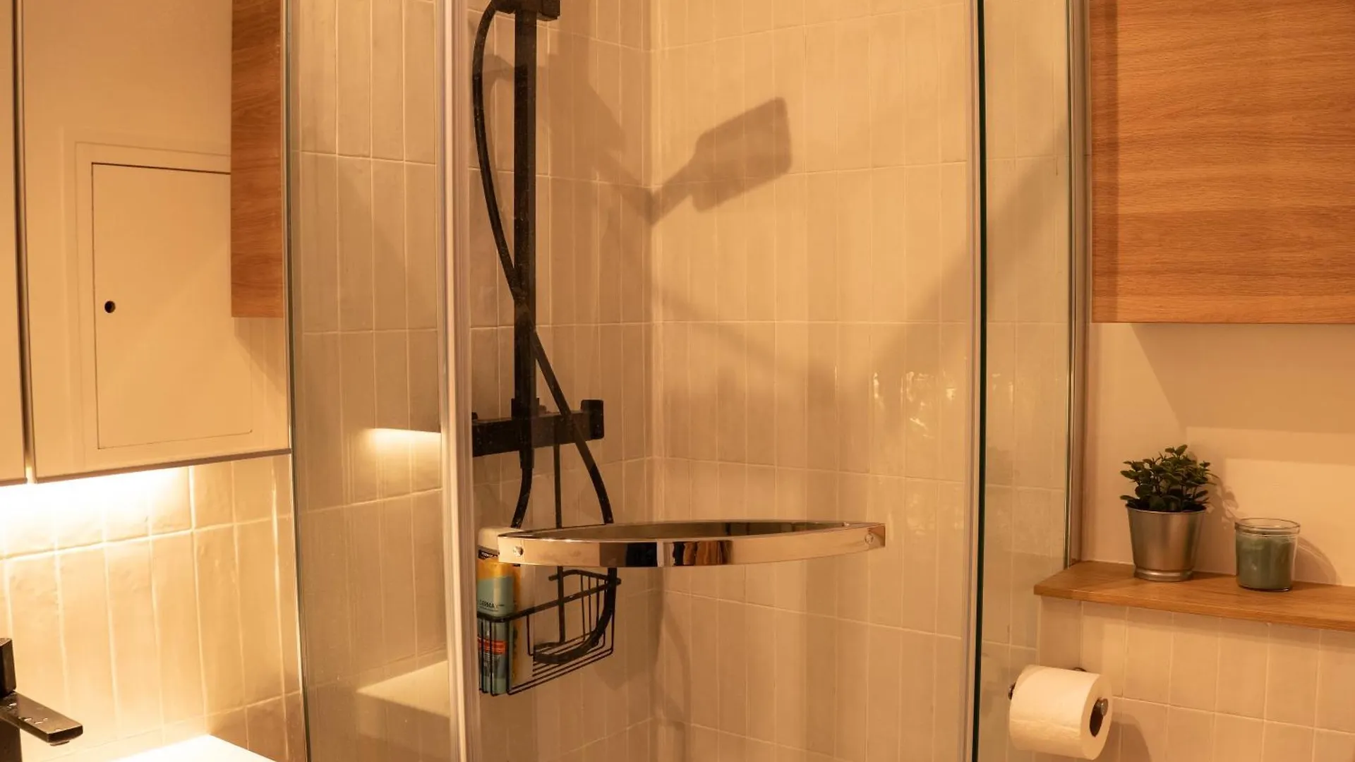 Appartement Cosy A Deux Pas De La Cite Universitaire, Acces Direct Rer B Depuis L'Aeroport, Animaux Acceptes París Apartamento